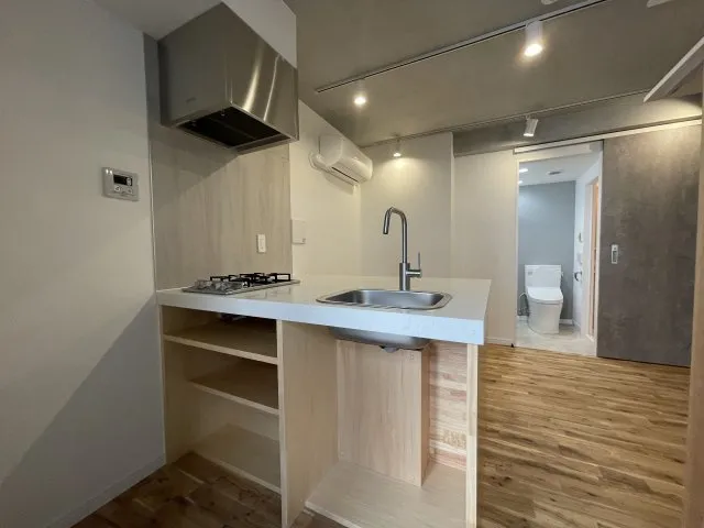 Apice Meguro - Interior - ["Tap", "Plumbing fixture", "Sink"]