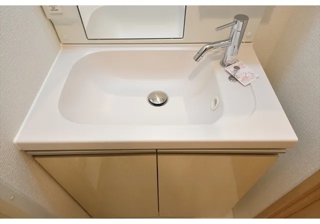 El Faro Waseda - Interior - ["Plumbing fixture", "Sink", "Bathroom Sink"]