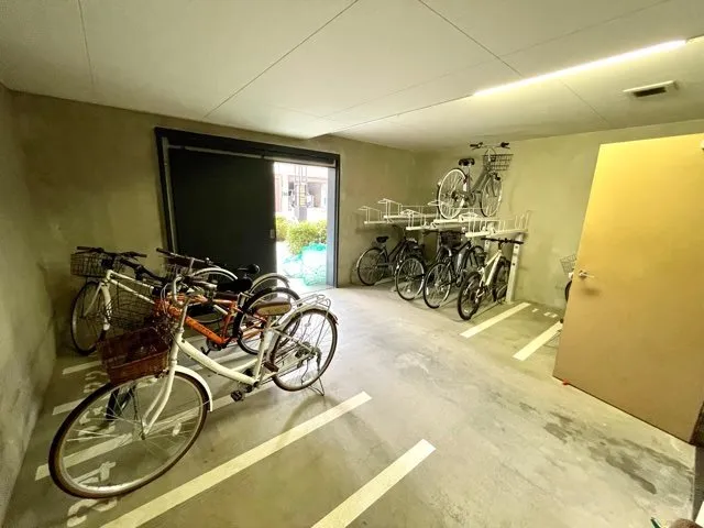 Residia Ryogoku - Other - ["Bicycle", "Wheel", "Tire"]