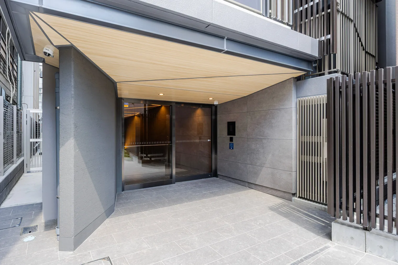 Brilia ist Asakusa - Exterior - []