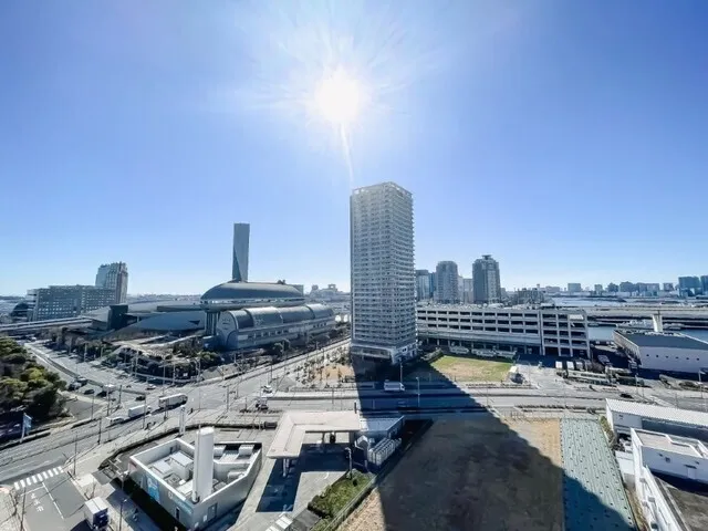 Royal Parks Ariake - Other - ["Building", "Urban area", "Daytime"]