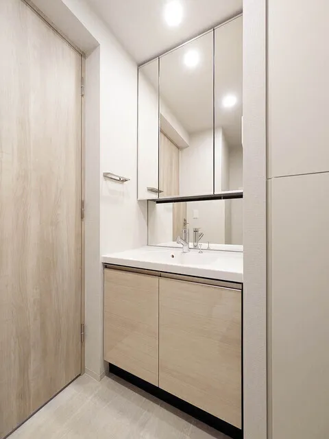 Geoent Ueno Inaricho - Interior - ["Flooring", "Floor", "Interior design"]