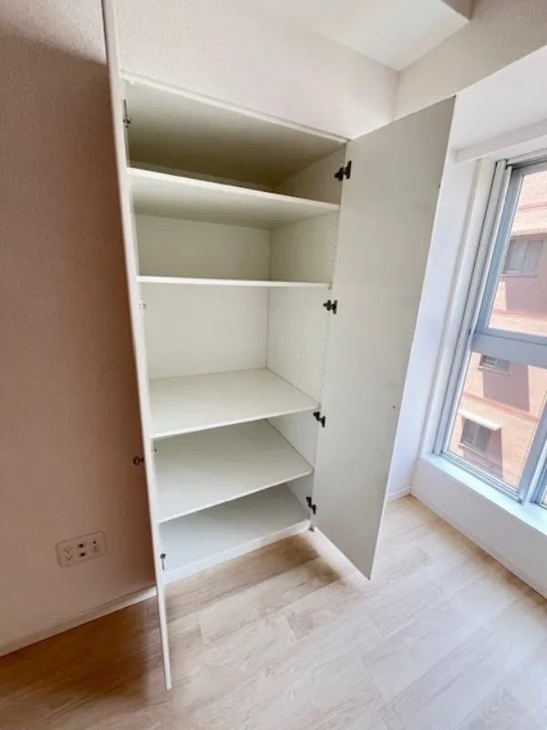West Park Tower Ikebukuro - Interior - ["Flooring", "Wood", "Floor"]