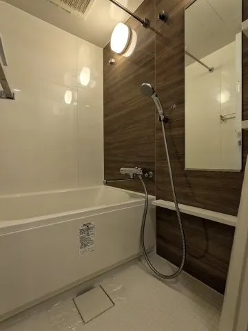 Avante Kachidoki - Interior - ["Flooring", "Floor", "Plumbing fixture"]