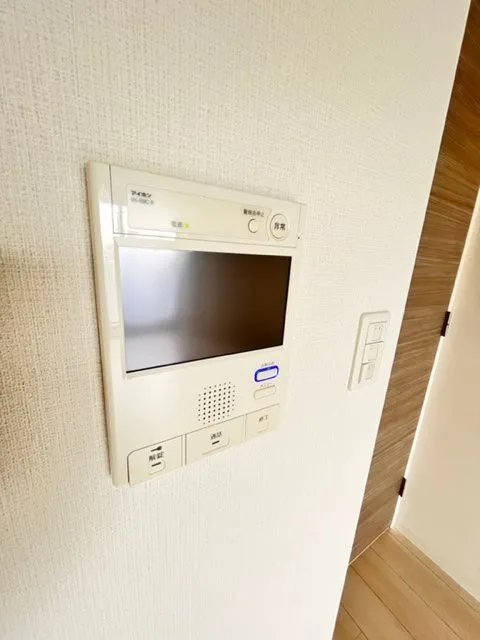 Residia Sangenjaya III - Interior - Other equipment