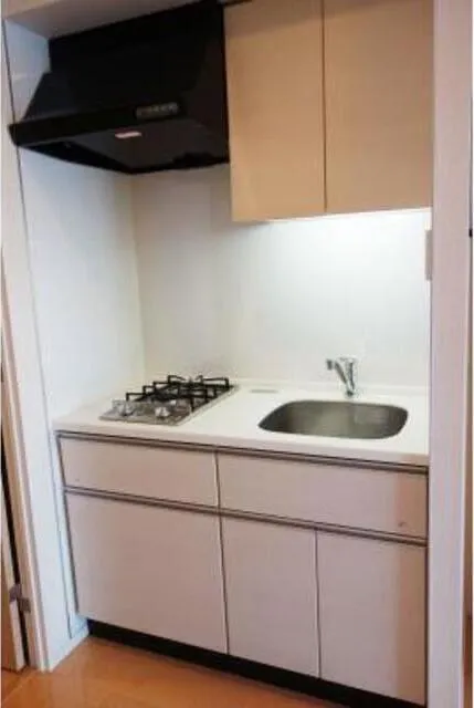 Park Axis Hatchobori - Interior - ["Cabinetry", "Sink", "Countertop"]