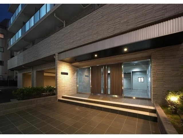 Comforia Nishiogu - Exterior - ["Building", "Property", "Plant"]