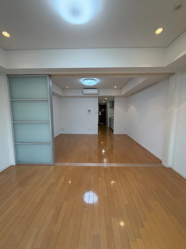 Grace Court Shirokane - Interior - ["Flooring", "Floor", "Wood"]