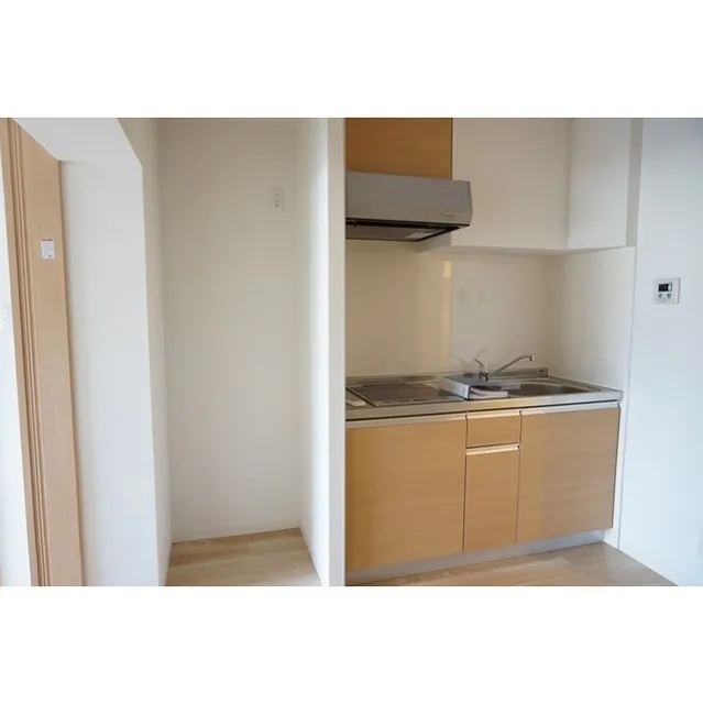 Green Ward Ashihana - Interior - ["Cabinetry", "Countertop", "Drawer"]