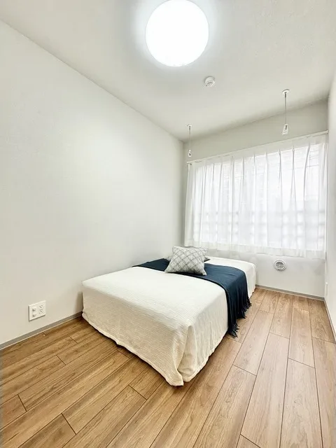 Well Square Shinjuku Toyama - Interior - ["Flooring", "Floor", "Wood flooring"]