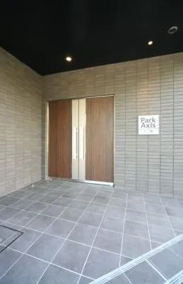 Park Axis Mishuku - Exterior - Building entrance
