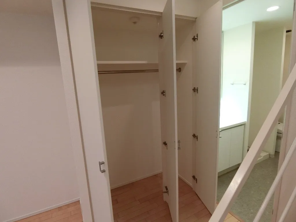Residence Shirokane Colore - Interior - ["Fixture", "Wood", "Floor"]
