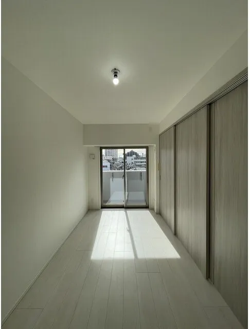 BPR Residence Oshima - Interior - ["Flooring", "Floor", "Ceiling"]