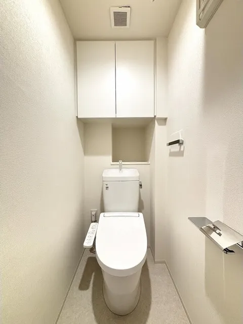 Asyl Court Nerima Nakamurabashi - Interior - ["Toilet seat", "Toilet", "Plumbing fixture"]