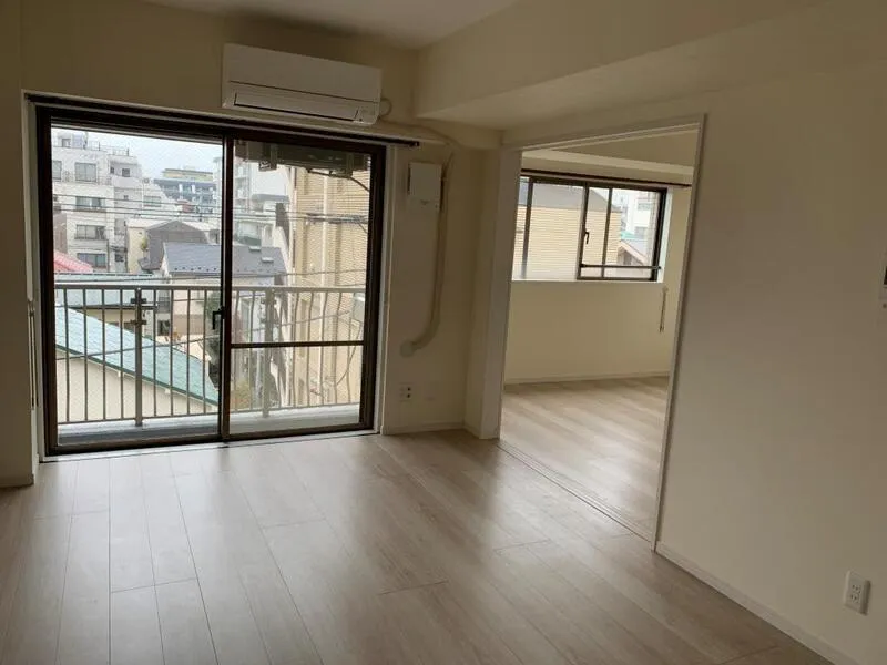 Park Square Bunkyo Sengoku - Interior - ["Flooring", "Floor", "Apartment"]