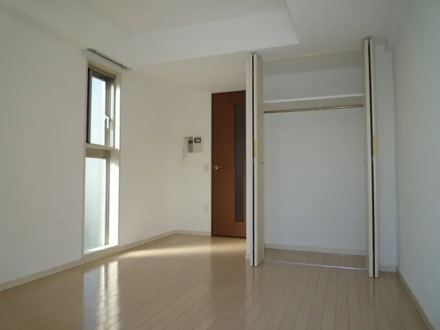 JC Nishi Magome - Interior - ["Wood", "Flooring", "Floor"]
