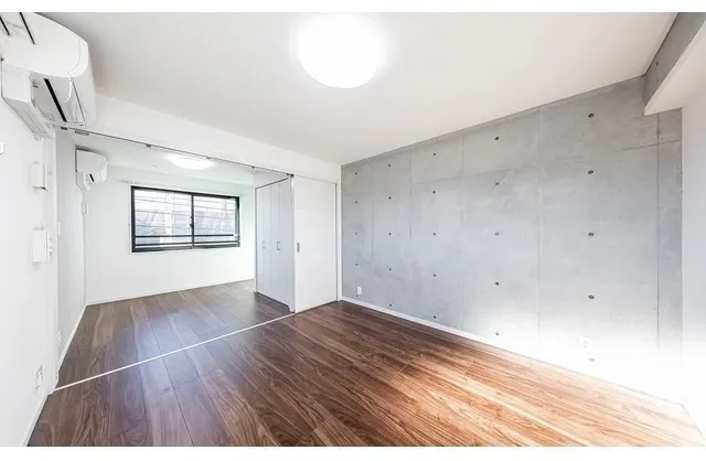 La Douceur Shin Nakano - Interior - ["Ceiling", "Flooring", "Silver"]