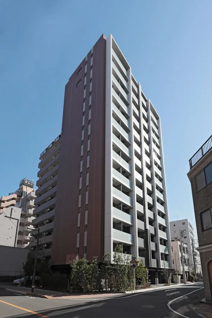 Cross Residence Kamata II - Exterior - ["Sky", "Building", "Property"]