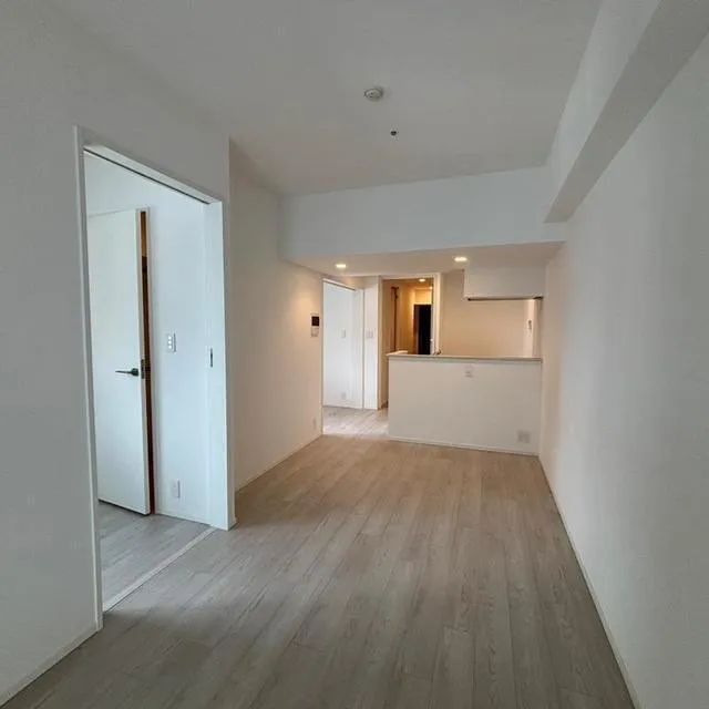 Park Axis Shinagawa Tennozu Isle - Interior - ["Flooring", "Floor", "Wood"]