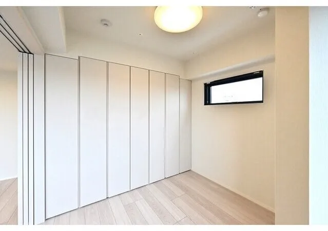 Comfortia Liv Komagome Nishigahara - Interior - ["Wood", "Flooring", "Floor"]