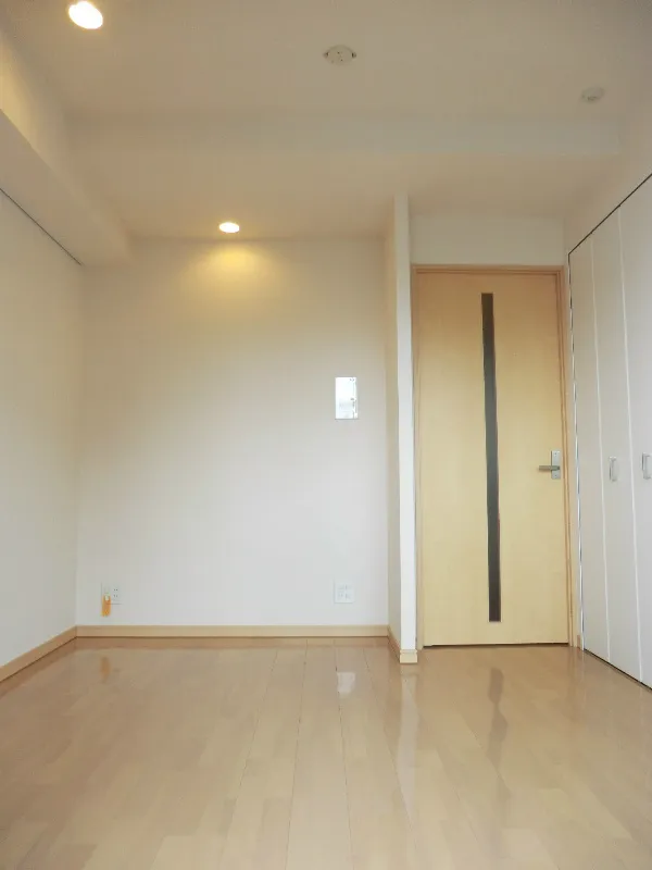 Esty Maison Togoshi - Interior - ["Fixture", "Hall", "Wood"]