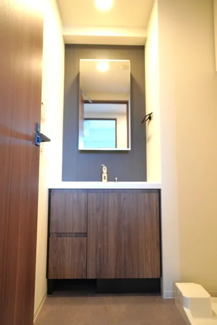 J.GRAN Court Shinagawa Nishioi WEST - Interior - ["Cabinetry", "Countertop", "Mirror"]