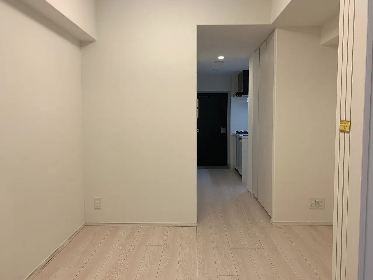 Gran Casa Oshima - Interior - ["Building", "Wood", "Hall"]