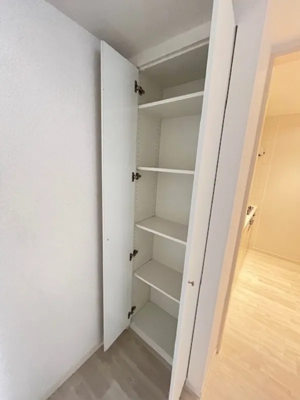 West Park Tower Ikebukuro - Interior - ["Flooring", "Wood", "Floor"]