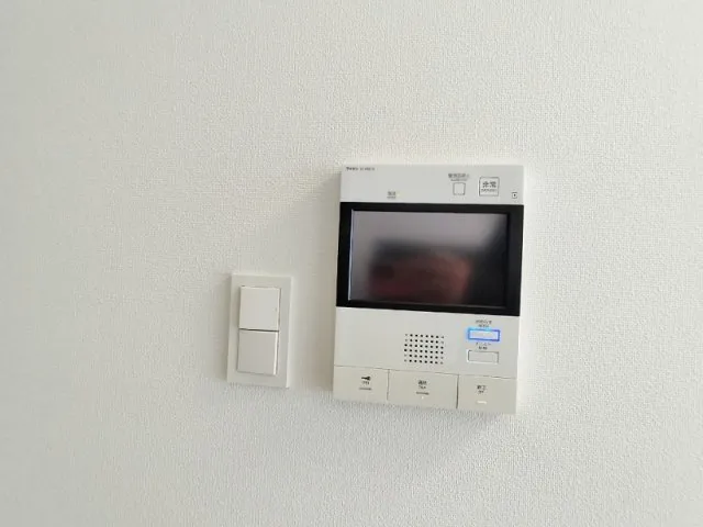 Genovia Asakusa IV Sky Garden - Interior - ["Electronic device", "Technology", "Machine"]