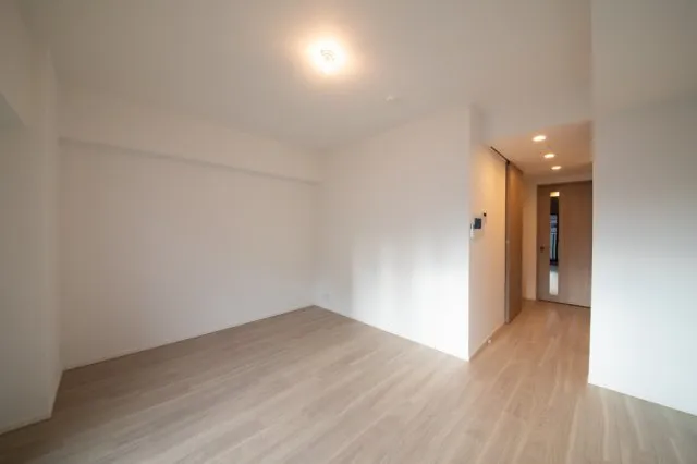 Proud Flat Tsukishima Avenue - Interior - ["Building", "Wood", "Hall"]