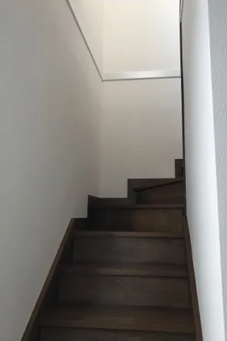 Ks Flat - Interior - ["Fixture", "Stairs", "Rectangle"]