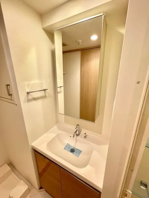 Residia Koenji - Interior - ["Flooring", "Floor", "Interior design"]