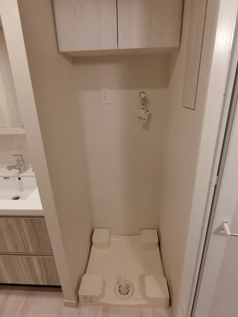 SOLASIA Residence Kyobashi - Interior - ["Wood", "Interior design", "Fixture"]
