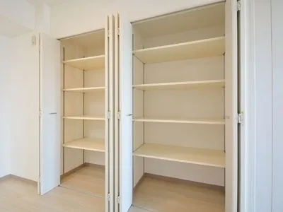 Across Meguro Tower - Interior - ["Wood", "Flooring", "Floor"]