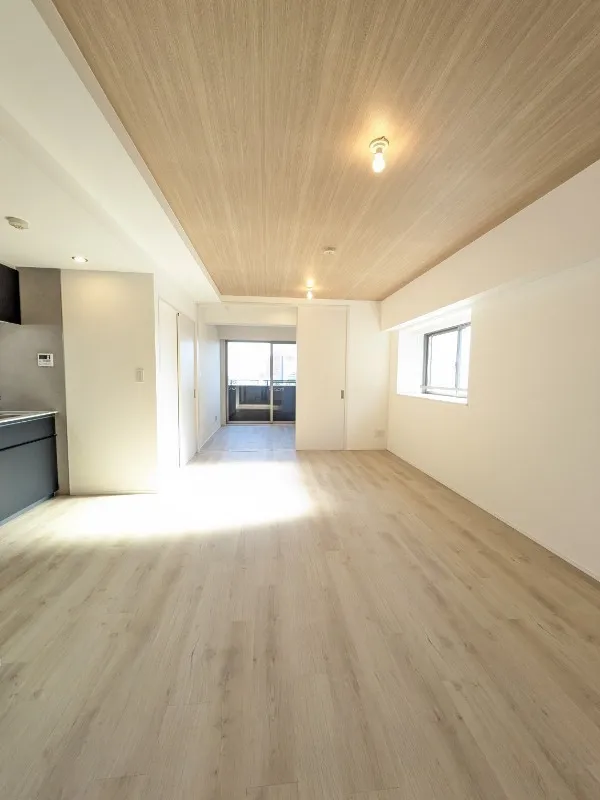 RESIDIA Shima Tsuyama - Interior - ["Flooring", "Floor", "Wood flooring"]