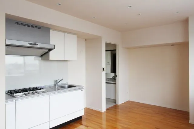 Prime Urban Honkomagome - Interior - ["Cabinetry", "Building", "Property"]