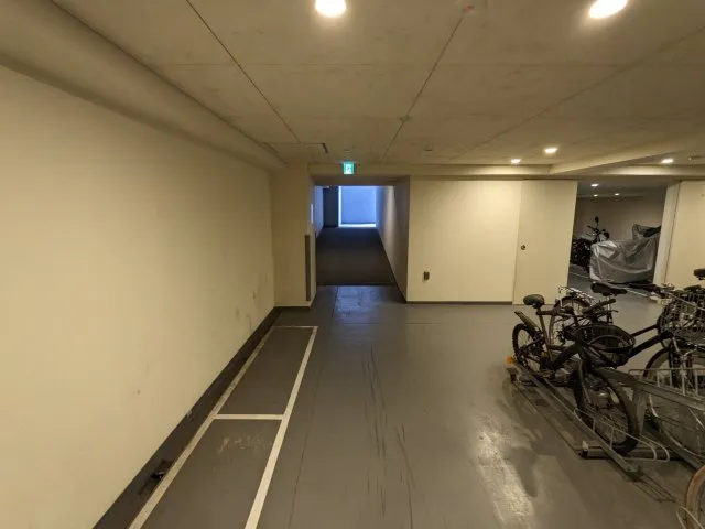 KDX Residence Toyosu - Other - ["Bicycle", "Wheel", "Building"]