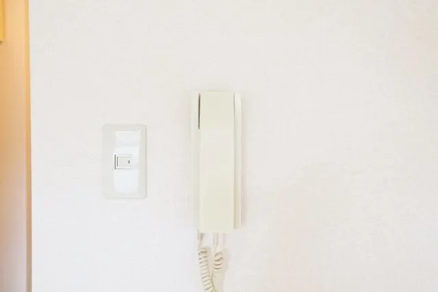 Sky Court Shimotakaido - Interior - ["Technology", "Light switch", "Wall Socket"]