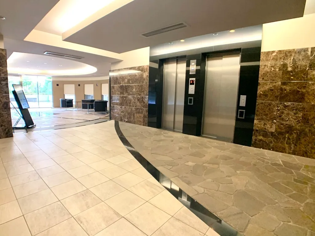 Belle Face Hongo Yumicho - Exterior - ["Flooring", "Floor", "Ceiling"]