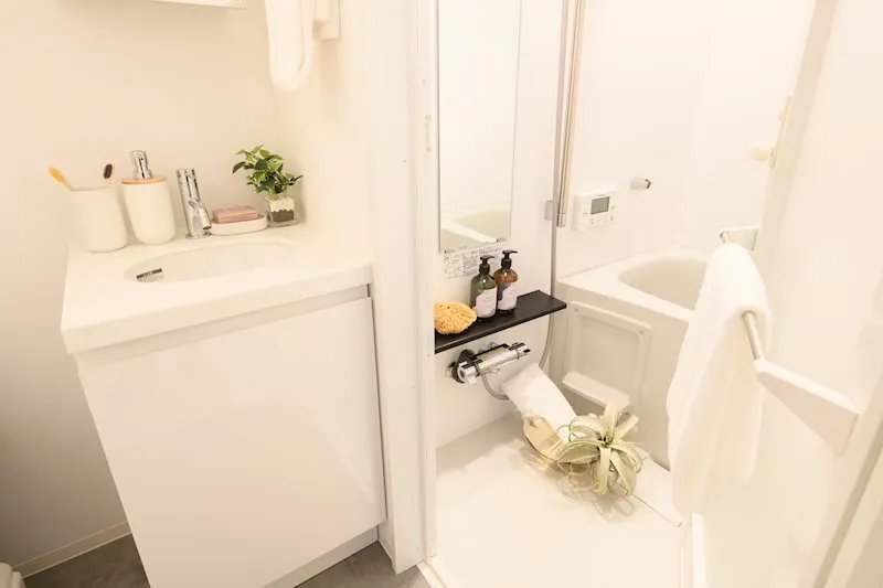 Laclas Nakano Yayoi Town - Interior - ["Plumbing fixture", "Bathroom", "Interior design"]