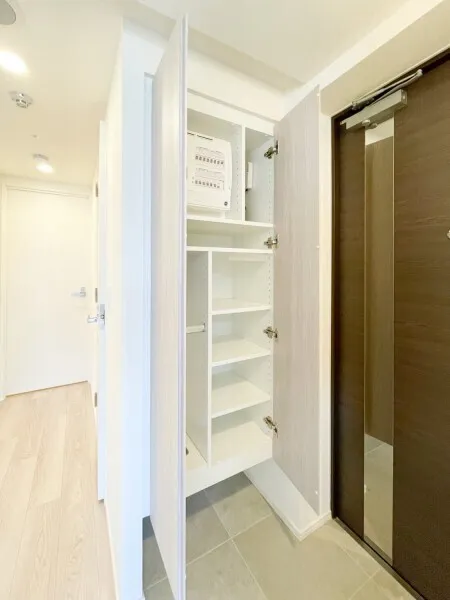 Brillia Ist Asakusa - Interior - ["Flooring", "Floor", "Wood"]