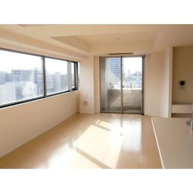 Park Cube Kasuga Andozaka - Interior - Living / Dining Room