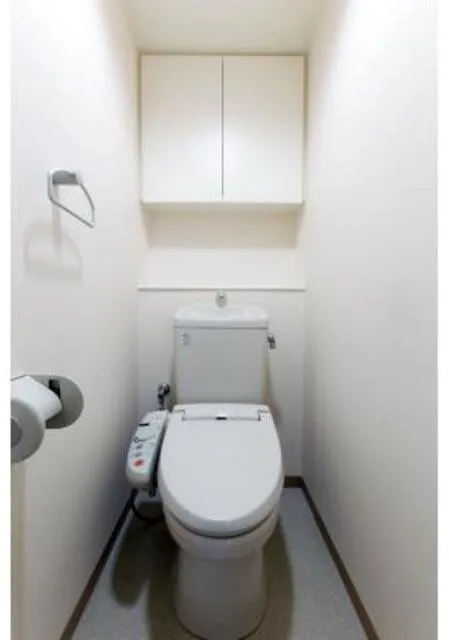 Toray Stage Meguro - Interior - ["Toilet seat", "Toilet", "Plumbing fixture"]
