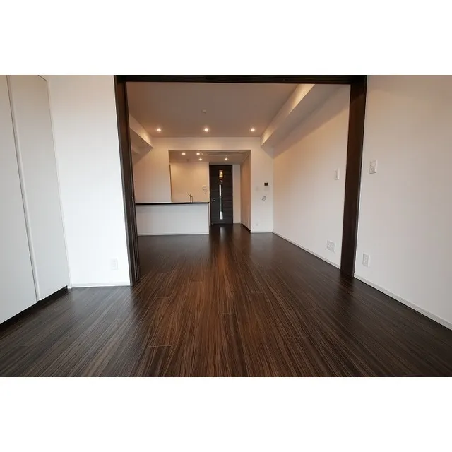 Comforia Shinjuku East Side Tower - Interior - ["Wood", "Rectangle", "Interior design"]