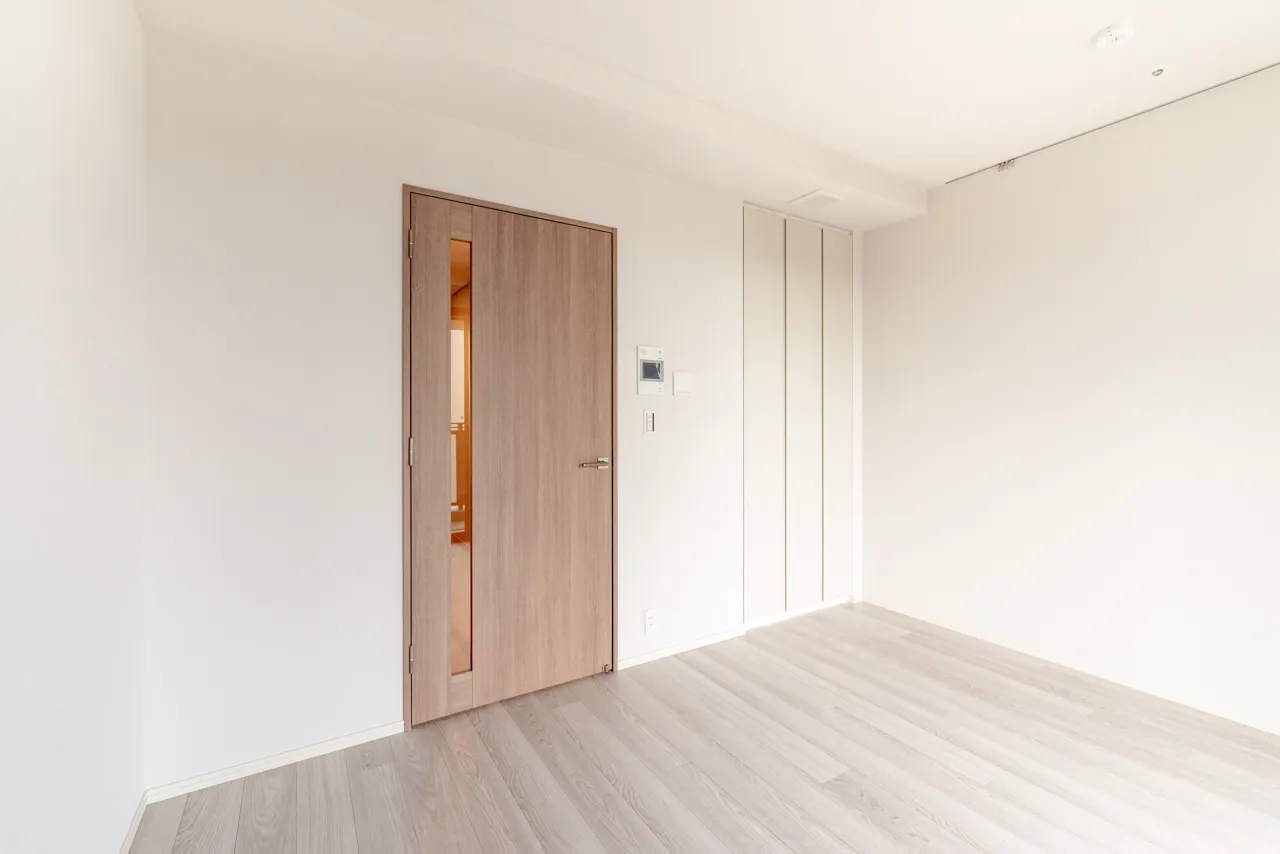Nakano Station Residence - Interior - ["Wood flooring", "Flooring", "Floor"]