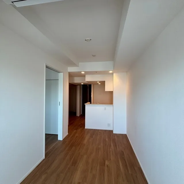 Park Axis Shinagawa Tennozu Isle - Interior - ["Flooring", "Floor", "Wood"]