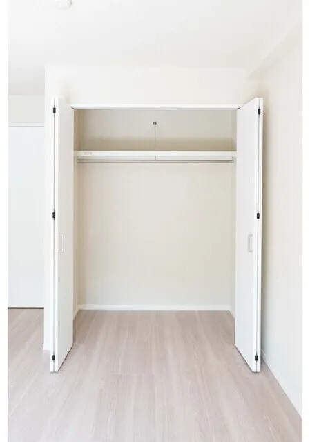 Milia Residence Nakano Yayoicho - Interior - ["Wood", "Flooring", "Floor"]