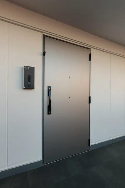 Terra Silk Forest - Interior - ["Door", "Composite material", "Glass"]