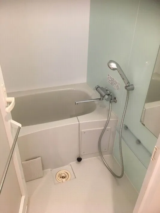 Airi Move Kinshicho - Interior - ["Plumbing fixture", "Bathroom", "Bathtub"]
