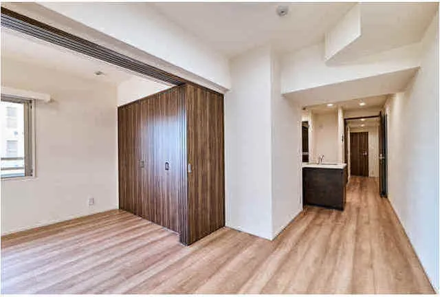 Prele Duc Kinshi Park - Interior - ["Flooring", "Wood flooring", "Floor"]